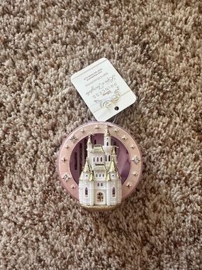 Disney Princess Life’s a Fairytale Castle Vent Clip